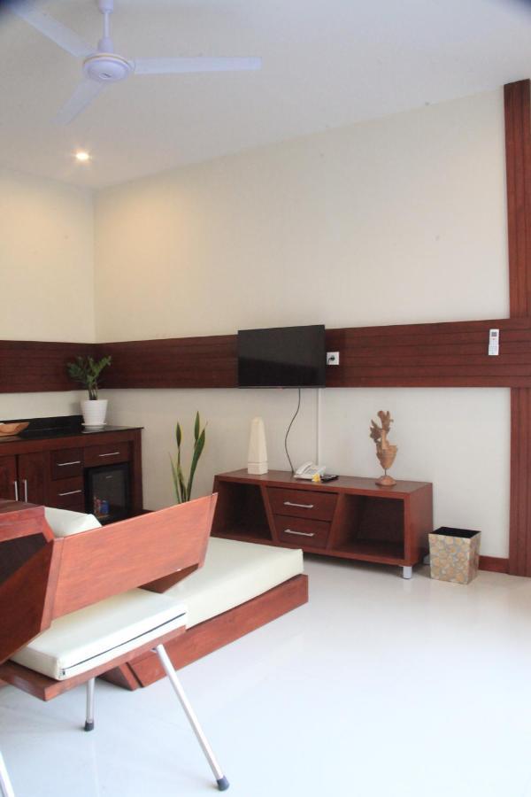 Taj Maza Sunset Villas Gili Trawangan Exterior photo