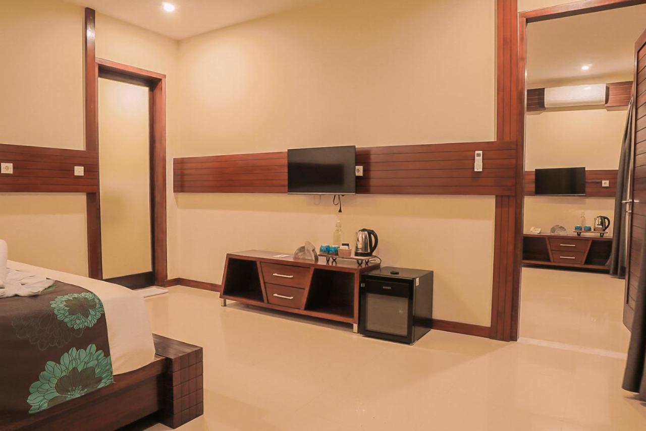 Taj Maza Sunset Villas Gili Trawangan Exterior photo