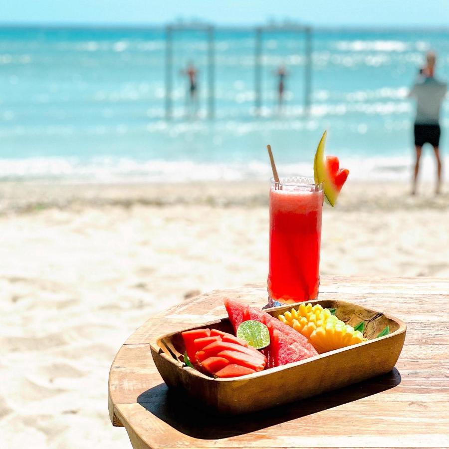 Taj Maza Sunset Villas Gili Trawangan Exterior photo